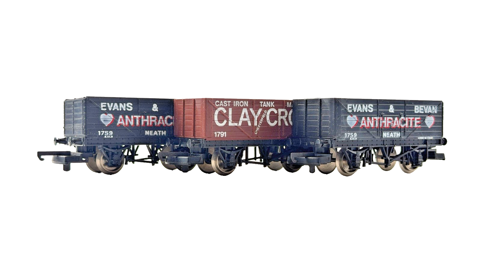 LIMA OO GAUGE - RAKE OF 3 EVANS & BEVAN CLAY CROSS CHESTERFIELD WAGONS UNBOXED