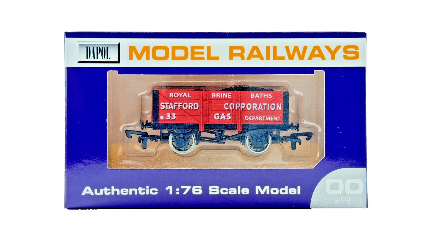 DAPOL 00 GAUGE - ROYAL BRINE BATHS STAFFORD CORPORATION WAGON (LIMITED EDITION)