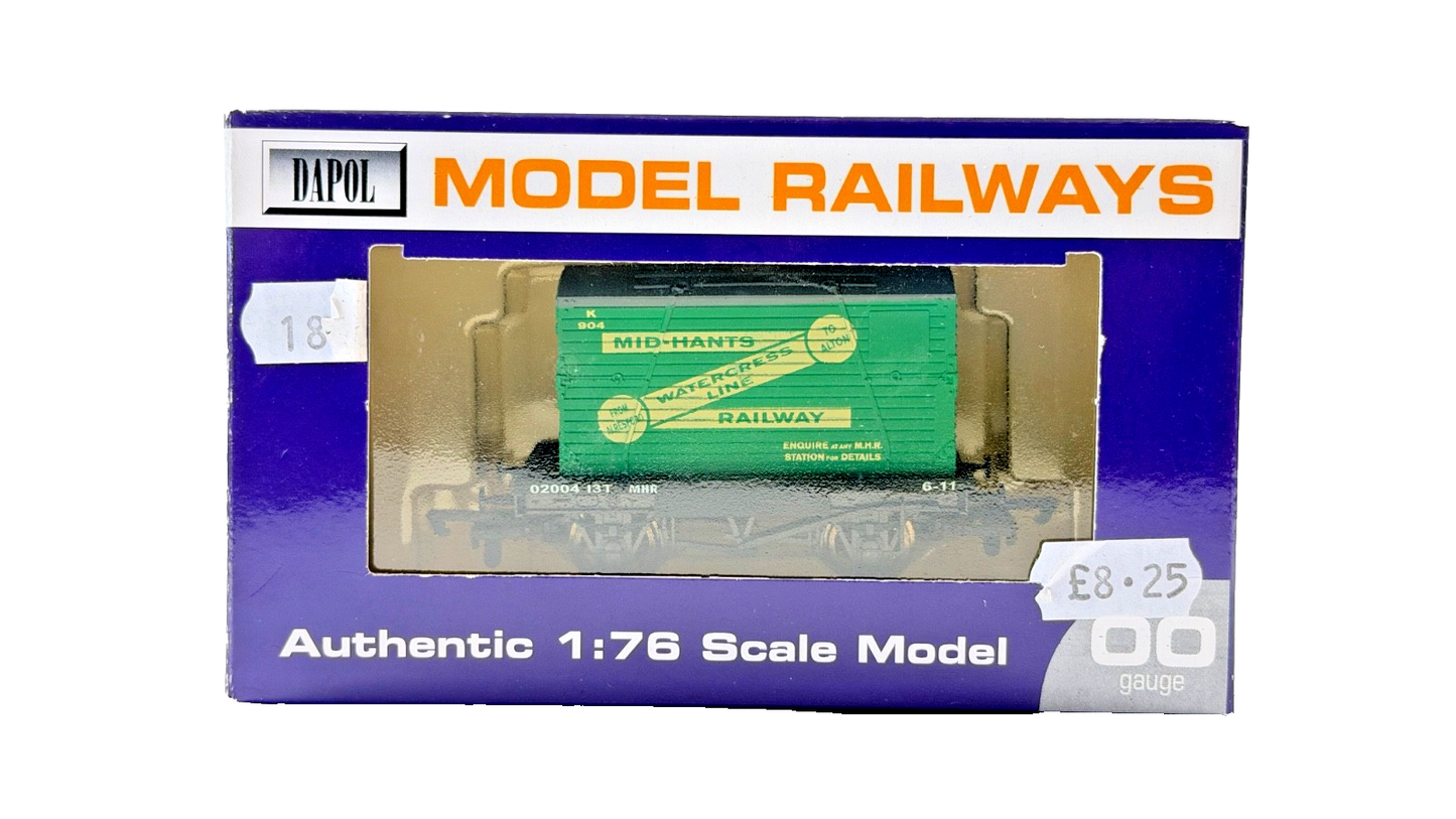 DAPOL 00 GAUGE - MID HANTS RAILWAY WATERCRESS LINE CONFLAT (LIMITED EDITION)