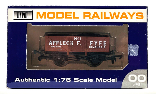 DAPOL 00 GAUGE - 'AFFLECK F FYFE' KINGUSSIE PLANK WAGON NO.1 (LIMITED EDITION)