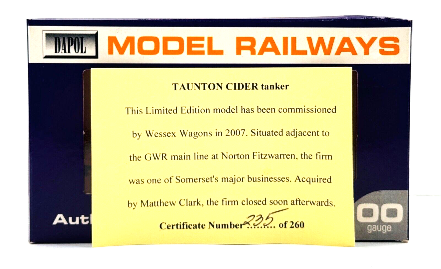 DAPOL 00 GAUGE - TAUNTON CIDER SOMERSET 6 WHEEL TANKER NO.11 (WESSEX WAGONS)