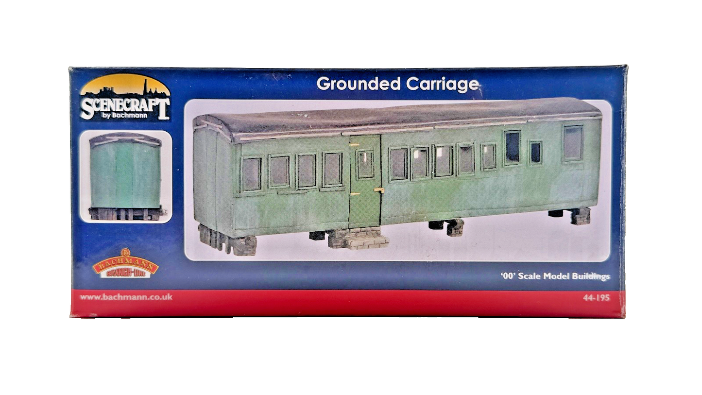 BACHMANN SCENECRAFT OO GAUGE - 44-195 - GROUNDED CARRIAGE - BOXED