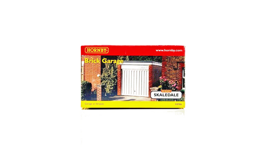 HORNBY 00 GAUGE SKALEDALE - R8986 - STAND ALONE BRICK GARAGE - BOXED