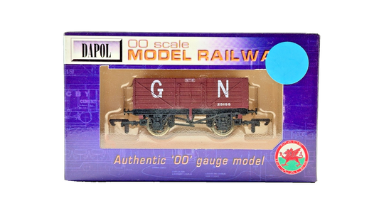 DAPOL 00 GAUGE - GREAT NORTHERN GN PLANK WAGON 25155 (LIMITED EDITION)