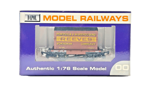 DAPOL 00 GAUGE - REEVES REMOVALS WOKINGHAM CAMBERLEY SURREY (LIMITED EDITION)