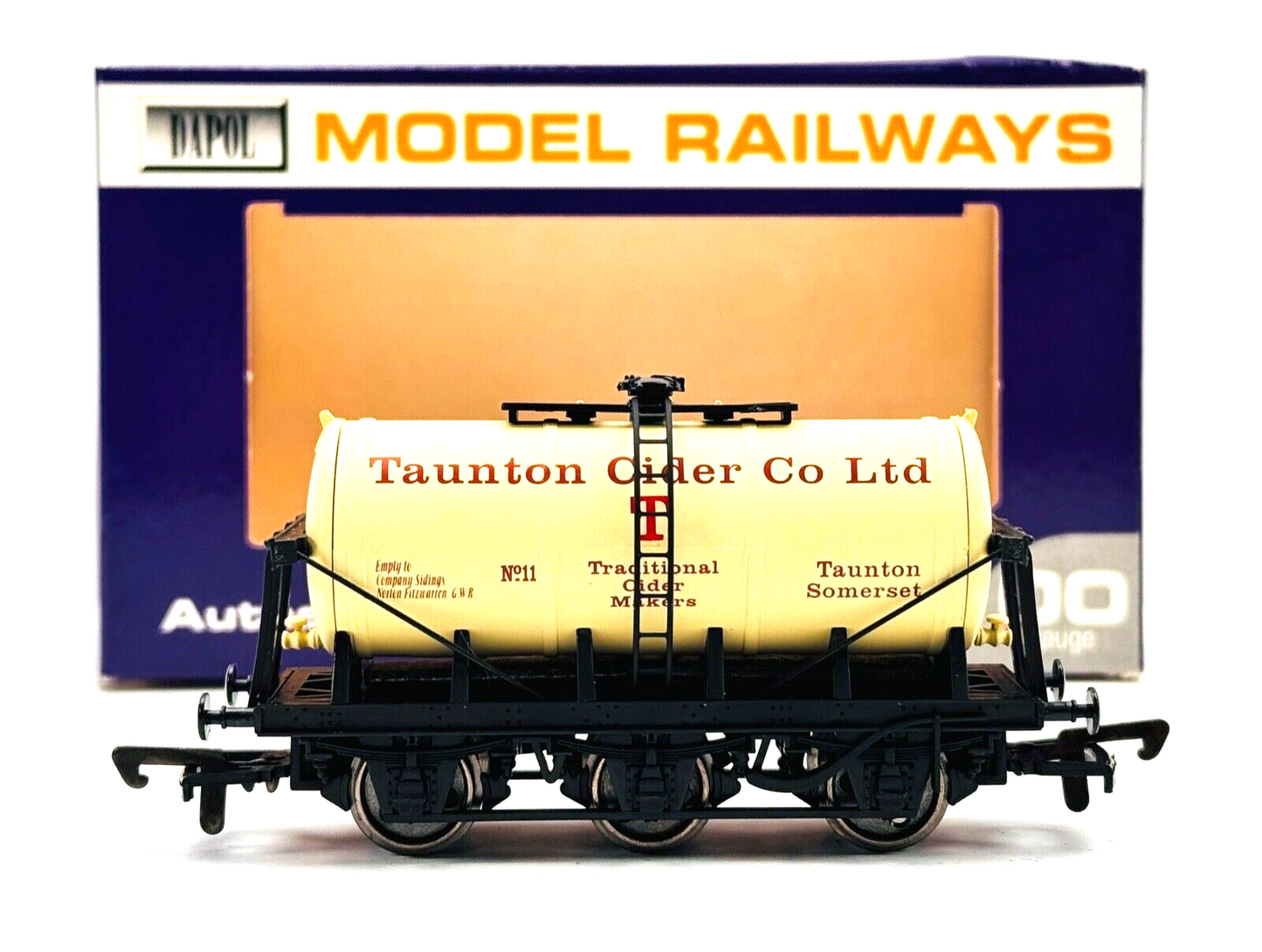 DAPOL 00 GAUGE - TAUNTON CIDER SOMERSET 6 WHEEL TANKER NO.11 (WESSEX WAGONS)