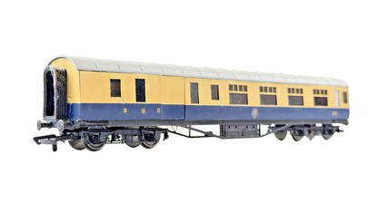 SILVER FOX MODELS OO GAUGE - GNRI NORTHERN IRISH RAIL CREAM/BLUE D5 COACH 231