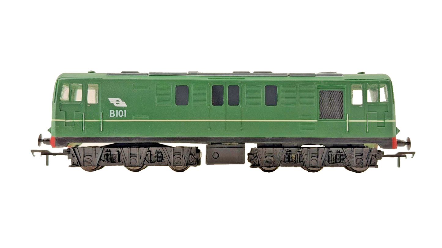 SILVER FOX MODELS OO GAUGE - IRISH CIE GREEN 101 CLASS B SULZER B101 - BOXED