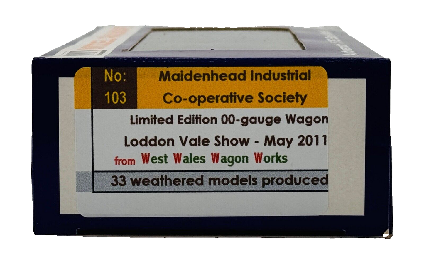 DAPOL 00 GAUGE - MAIDENHEAD COOPERATIVE SOCIETY WAGON NO.5 (W) (LIMITED EDITION)