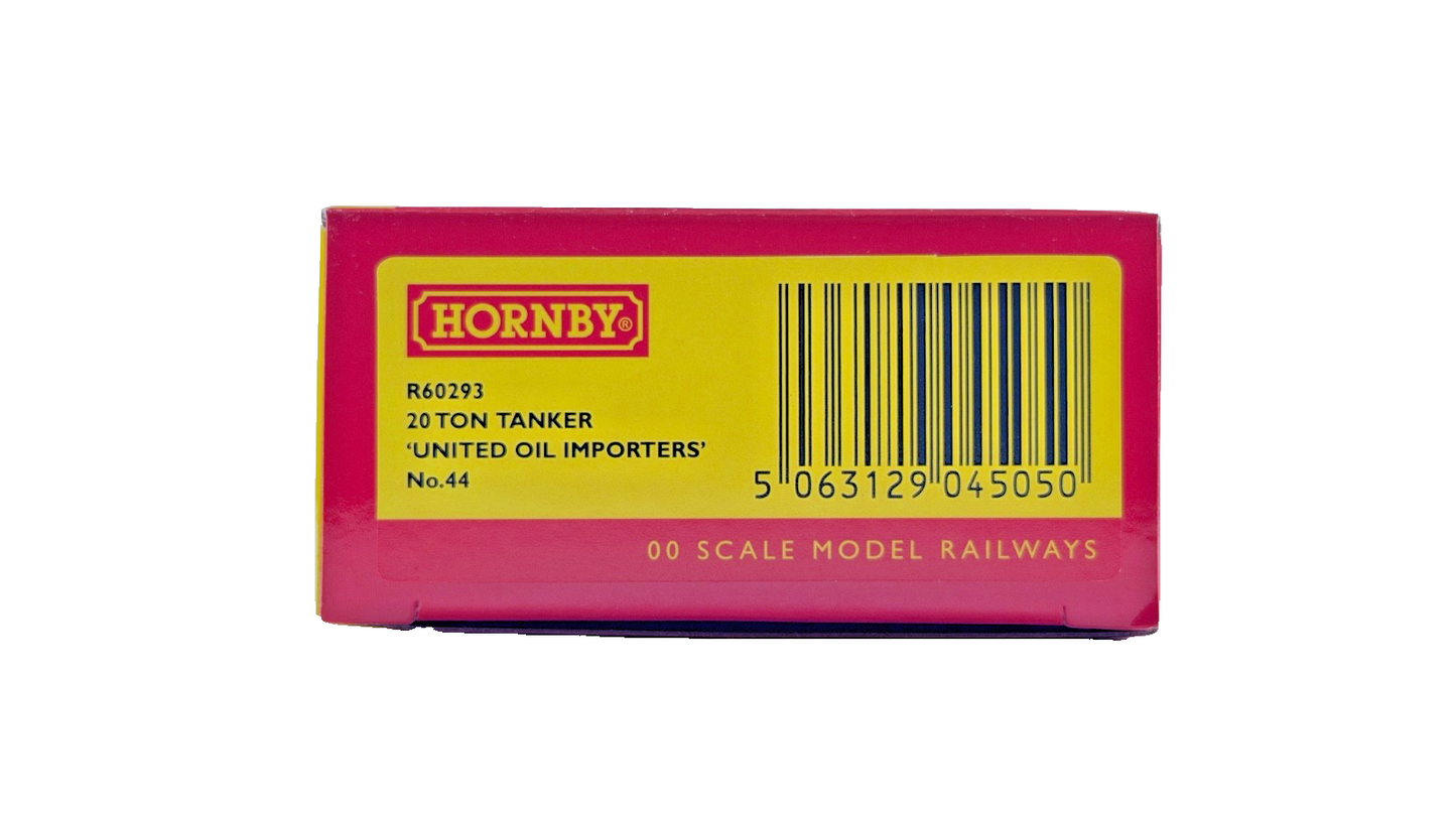 HORNBY OO GAUGE - R60293 - 20 TON TANKER UNITED OIL IMPORTERS NO.44 BOXED