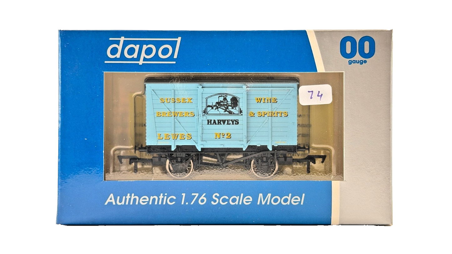 DAPOL 00 GAUGE - HARVEYS SUSSEX BREWERS WINES SPIRITS LEWES 2 (LIMITED EDITION)