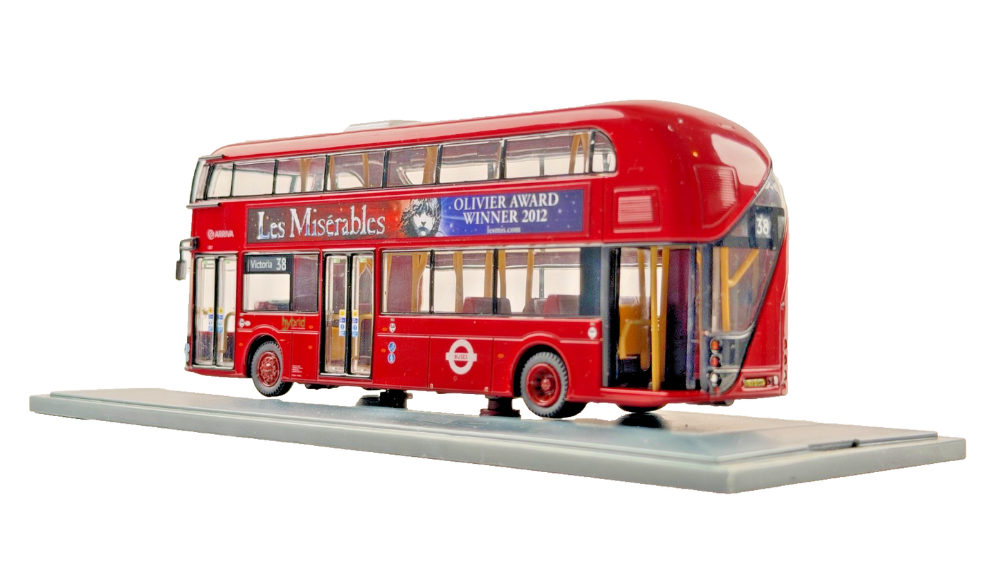 CORGI OOC 1/76 SCALE - OM46602 - NEW BUS FOR LONDON 38 VICTORIA LES MISERABLES