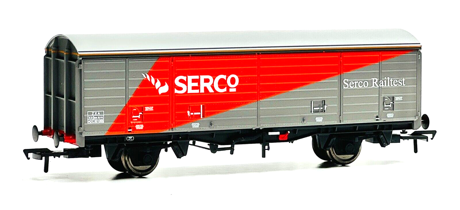 BACHMANN 00 GAUGE - 38-140W - VDA SLIDING DOOR BOX VAN 'SERCO' KERNOW EXCLUSIVE