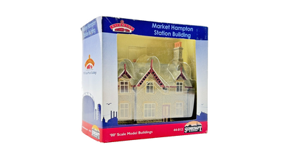 BACHMANN OO GAUGE SCENECRAFT - 44-012 - MARKET HAMPTON STATION BUILDING - BOXED