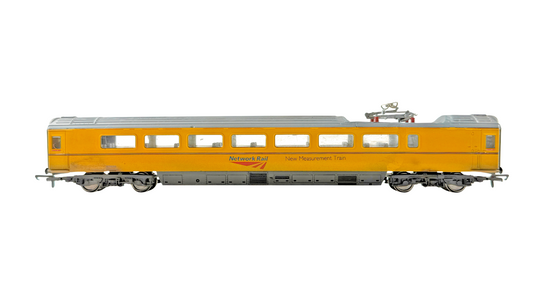 HORNBY OO GAUGE - REFINISHED NETWORK RAIL NEW MEASUREMENT MK3 COACHES PANTOGRAPH