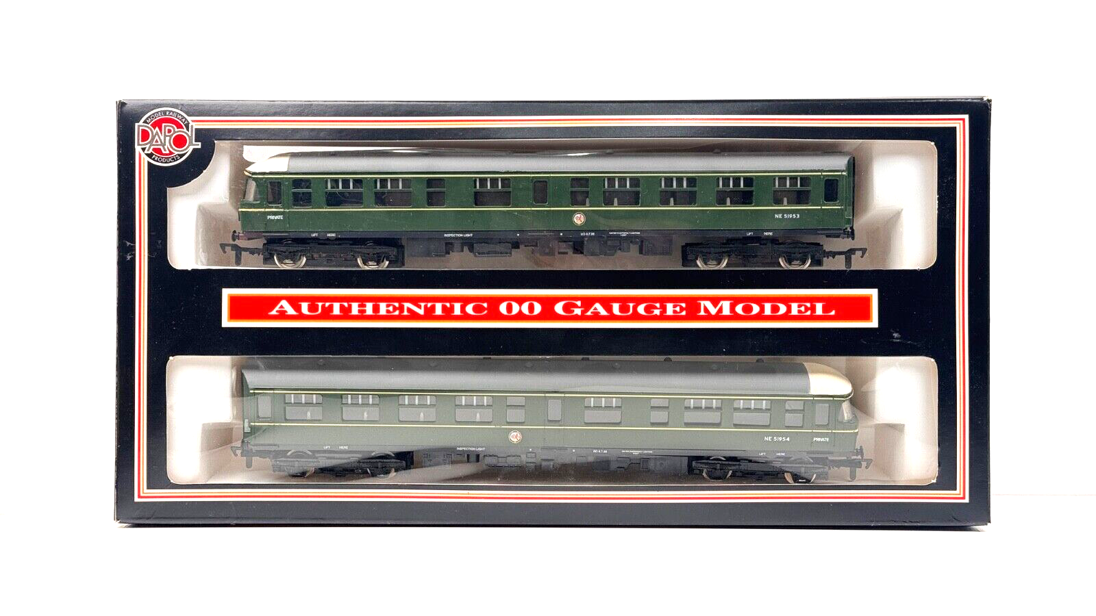 DAPOL 00 GAUGE - D105 - CLASS 124 DMU 2 CAR TRANSPENNINE BR GREEN - BOXED