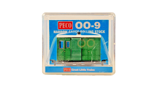 PECO OO9 SCALE - GR-530UG - GLYN VALLEY 4 WHEEL BRAKE COACH PLAIN GREEN - BOXED