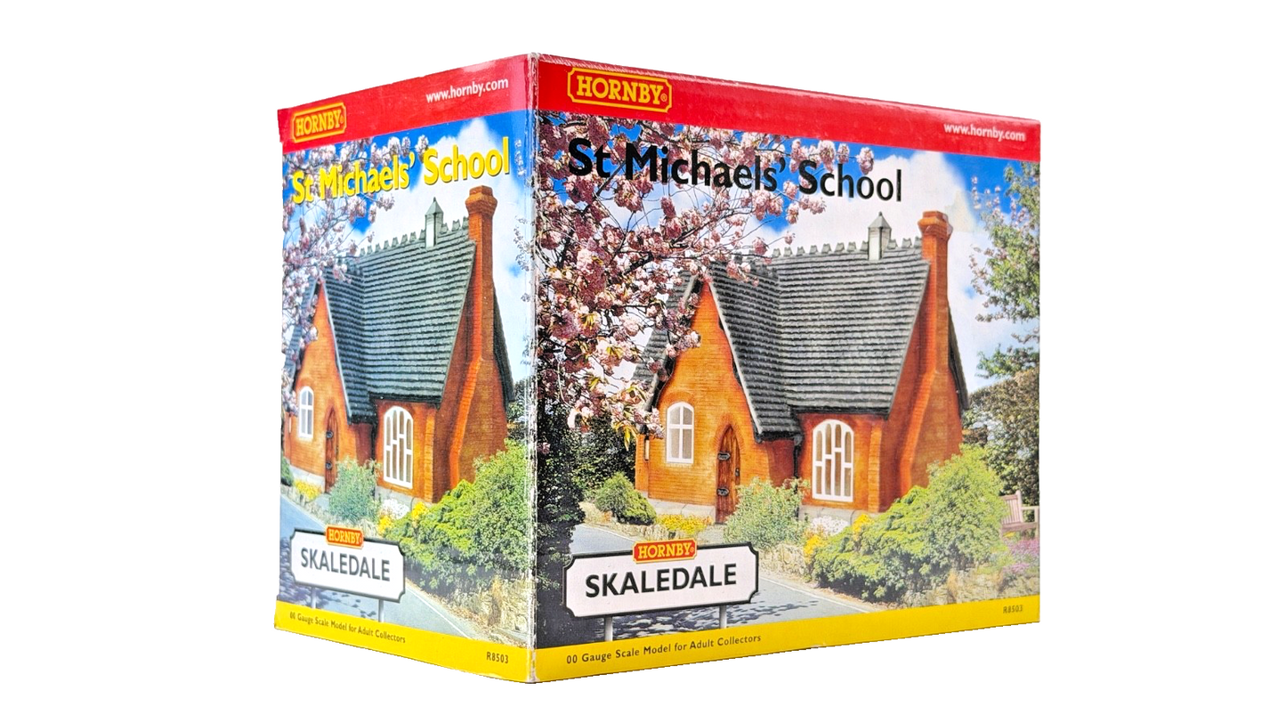 HORNBY OO GAUGE SKALEDALE - R8503 - ST MICHAELS SCHOOL - BOXED