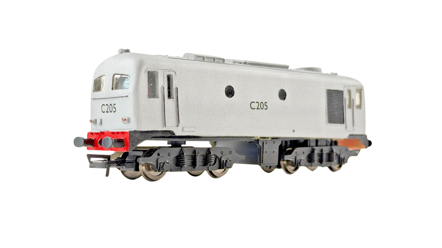 SILVER FOX MODELS OO GAUGE - IRISH CIE SILVER 201 CLASS C LOCOMOTIVE C205 BOXED