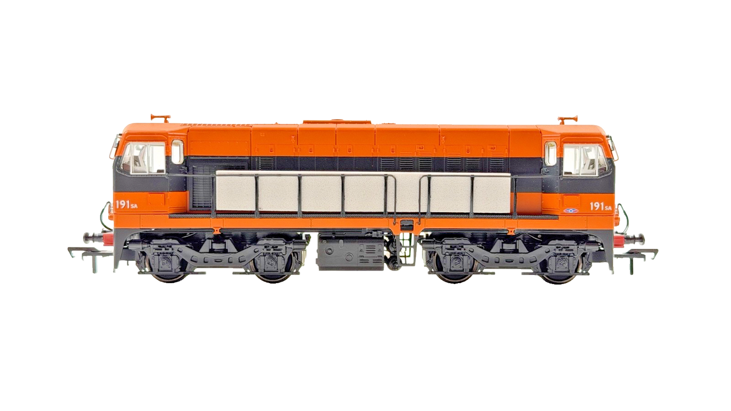 MURPHY MODELS 00 GAUGE - MM0191A - CLASS 181 DIESEL LOCOMOTIVE CIE SUPERTRAIN