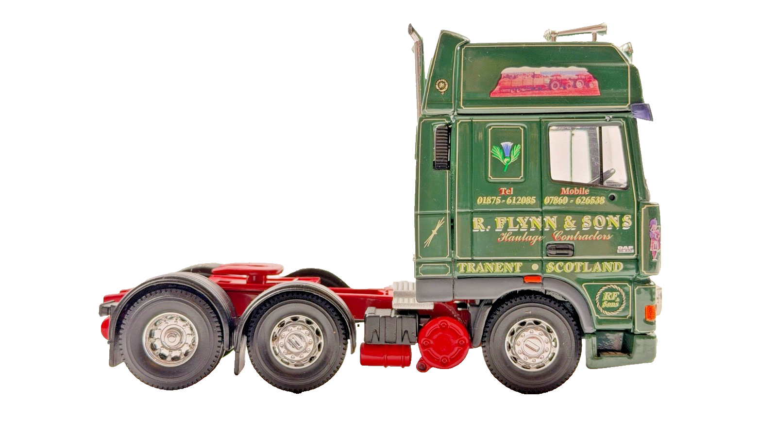 CORGI 1/50 SCALE DIECAST R.FLYNN & SONS HAULAGE DAF XF TRACTOR + MIRRORS UNBOXED