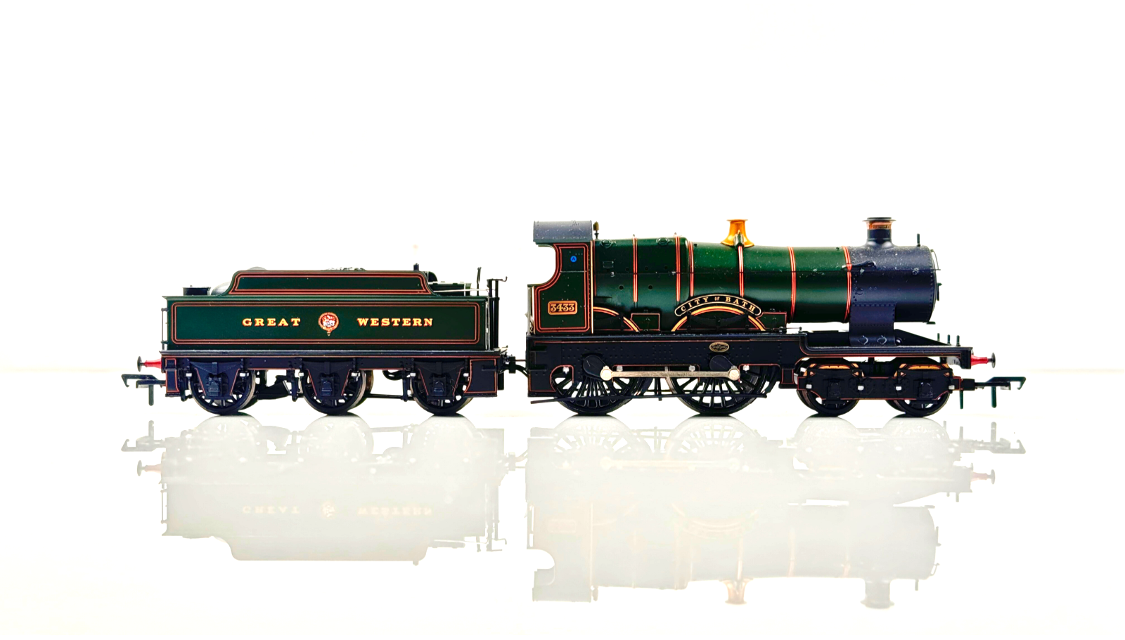 BACHMANN 00 GAUGE - 31-726 - CITY CLASS 3433 'CITY OF BATH' GWR GARTER CREST