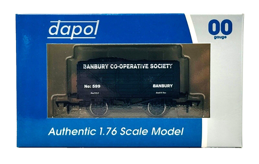 DAPOL 00 GAUGE - BANBURY CO-OPERATIVE SOCIETY WAGON NO.599 (LIMITED EDITION)