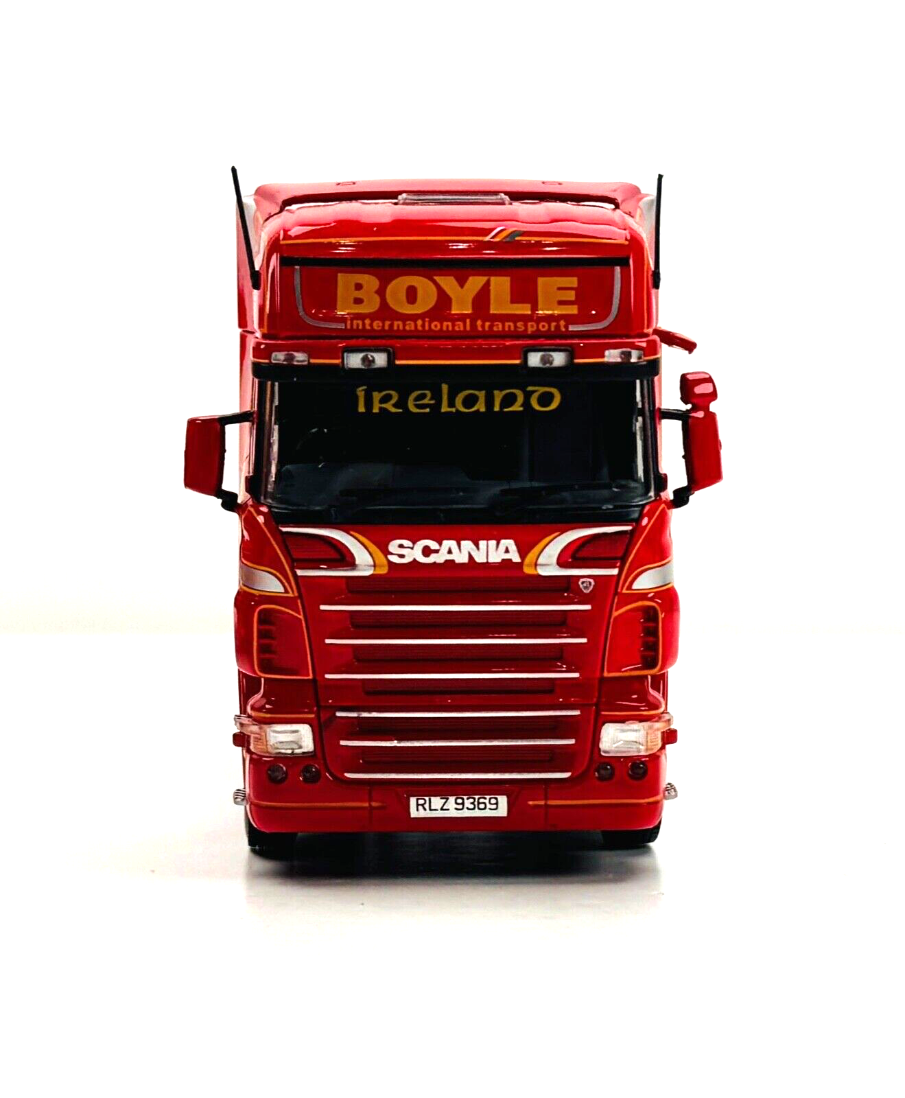 UNIVERSAL HOBBIES 1/50 - SCANIA 'BOYLE INTERNATIONAL TRANSPORT' IRELAND - BOXED