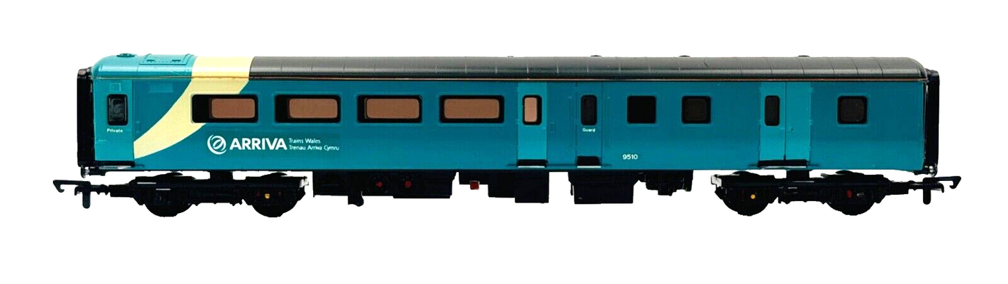 AIRFIX 00 GAUGE - ARRIVA TRAINS WALES MK2 PASSENGER COACH 9510 (REFINISHED)