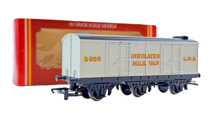HORNBY OO GAUGE - R734 - INSULATED MILK VAN LMS 6 WHEEL VAN BOXED
