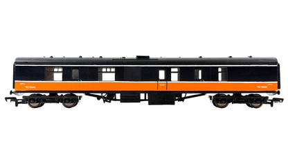 SILVER FOX MODELS OO GAUGE - IRISH RAIL BLACK OVER ORANGE GSV EX BSK COACH 3177