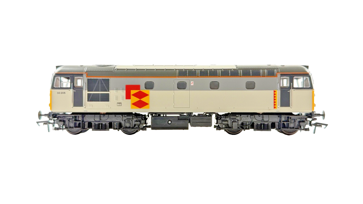 HELJAN OO GAUGE - 3321 - CLASS 33 DIESEL 33205 RAILFREIGHT DISTRIBUTION RFD GREY