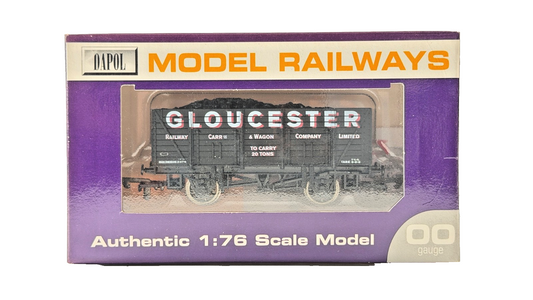 DAPOL 00 GAUGE - GLOUCESTER RAILWAY CARRIAGE & WAGON COMPANY (LIMITED EDITION)