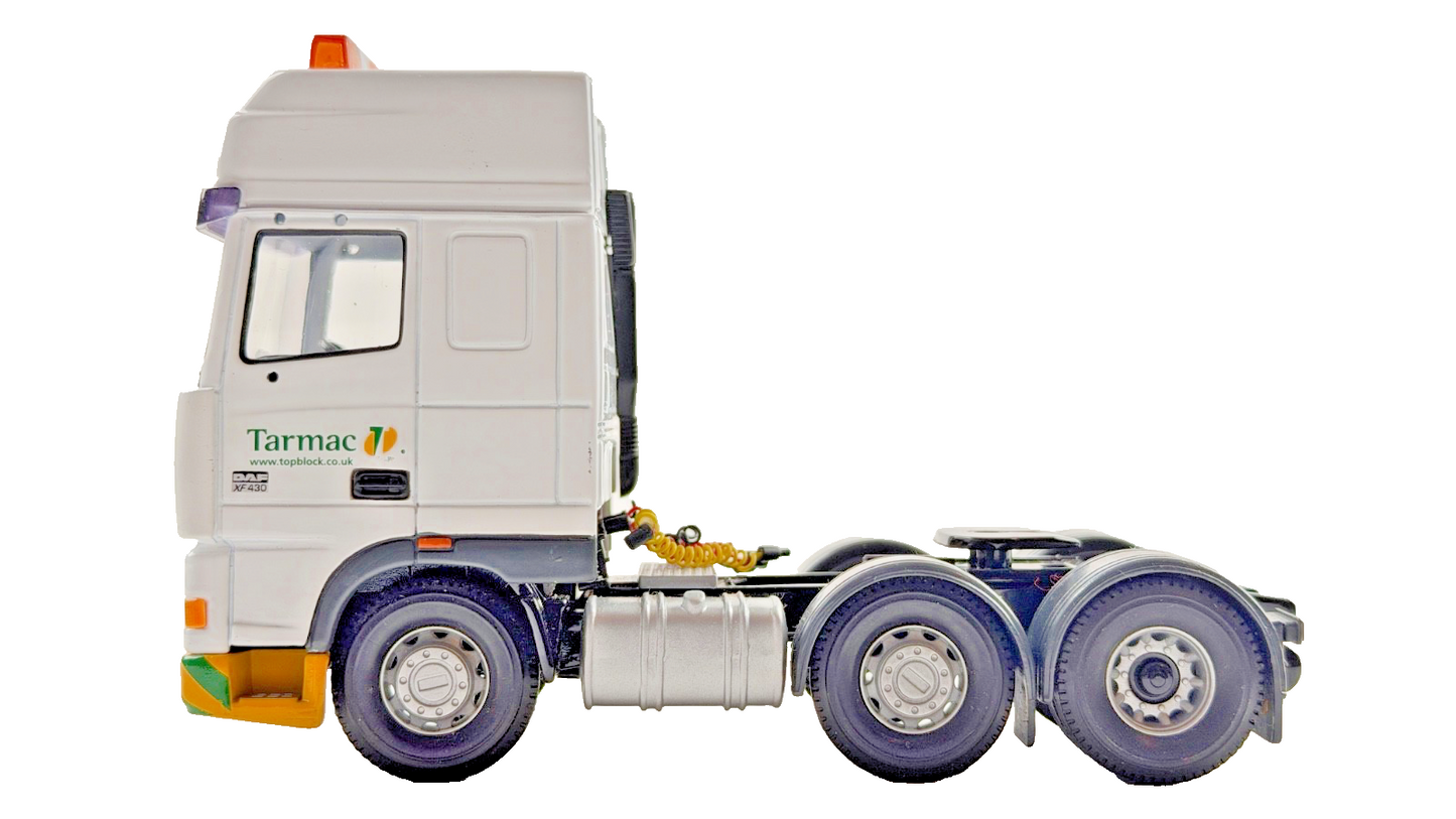 CORGI 1/50 SCALE DIECAST DAF XF TARMAC 6X2 TRACTOR UNIT UNBOXED