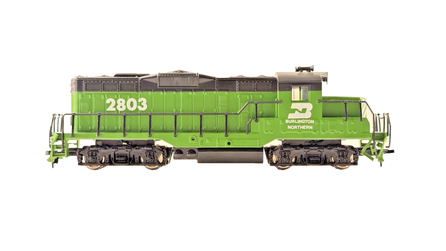 NQP MODEL POWER HO/OO GAUGE - BURLINGTON NORTHERN 2803 DIESEL LOCOMOTIVE UNBOXED