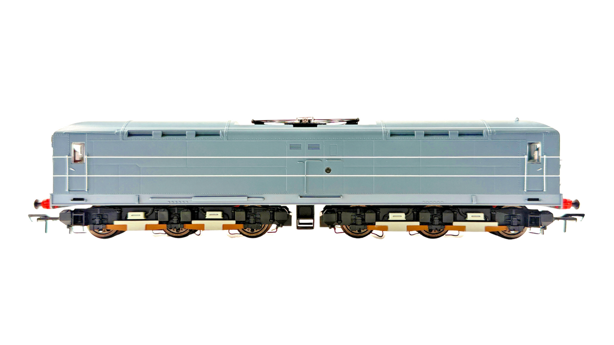 EFE RAIL OO GAUGE - E82001 - SR SOUTHERN GREY BULLEID BOOSTER CC1 BOXED