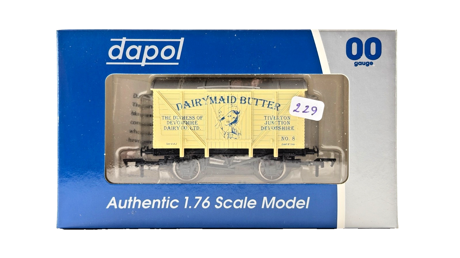 DAPOL 00 GAUGE - DAIRYMAID BUTTER DUCHESS OF DEVONSHIRE VAN 8 (LIMITED EDITION)