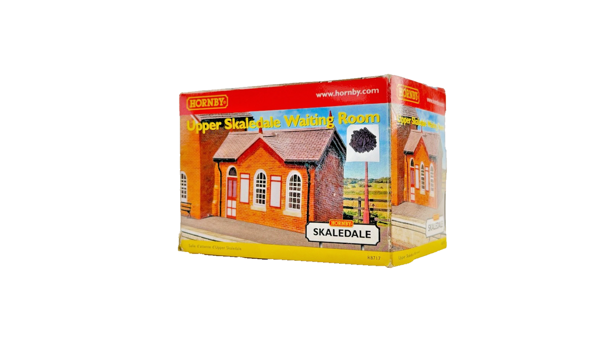 HORNBY OO GAUGE SKALEDALE - R8717 - UPPER STATION WAITING ROOM - BOXED