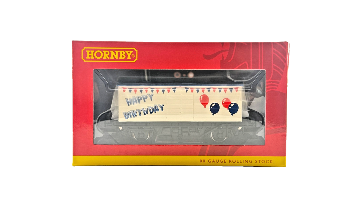 HORNBY OO GAUGE - R60058 - HAPPY BIRTHDAY WAGON BOXED