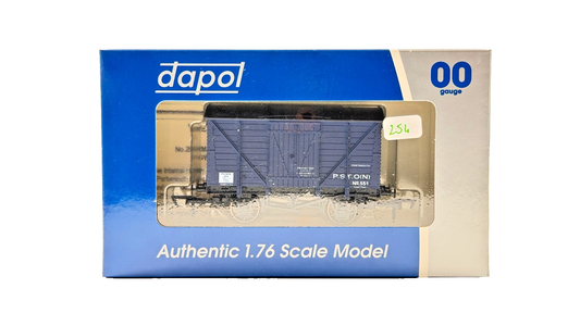 DAPOL 00 GAUGE - ROYAL NAVY P.S.T.O PORTSMOUTH VENT VAN NO.551 (LIMITED EDITION)