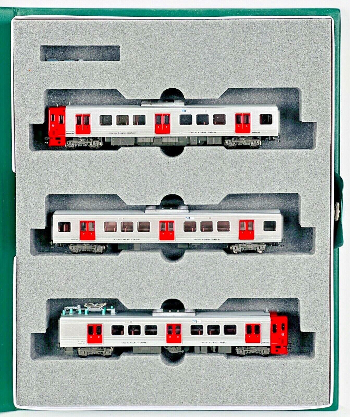 KATO N GAUGE - 10-813 - 813-200 SERIES JAPAN RAILWAYS KYUSHU 3 CAR MOTORISED SET