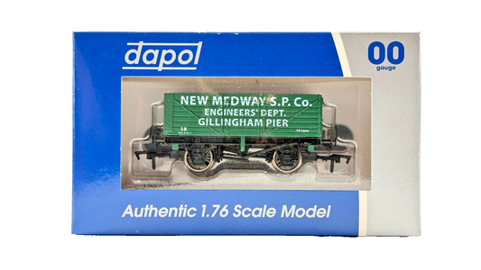 DAPOL 00 GAUGE - NEW MEDWAY ENGINEERS DEPT. GILLINGHAM PIER 18 (LIMITED EDITION)