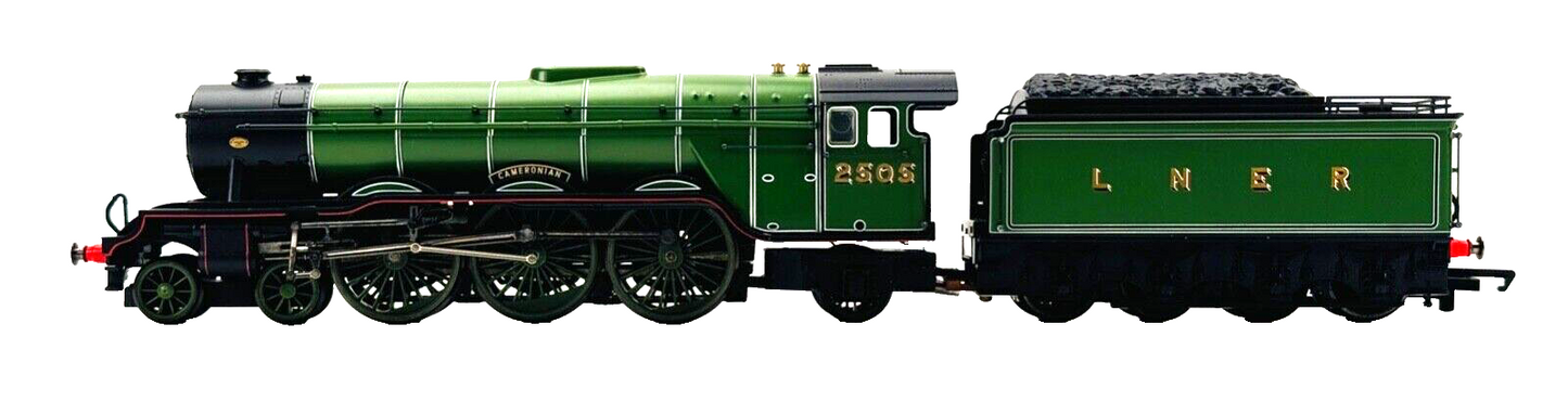 HORNBY 00 GAUGE - R2103 - LNER 4-6-2 CLASS A3 'CAMERONIAN' 2505 - BOXED