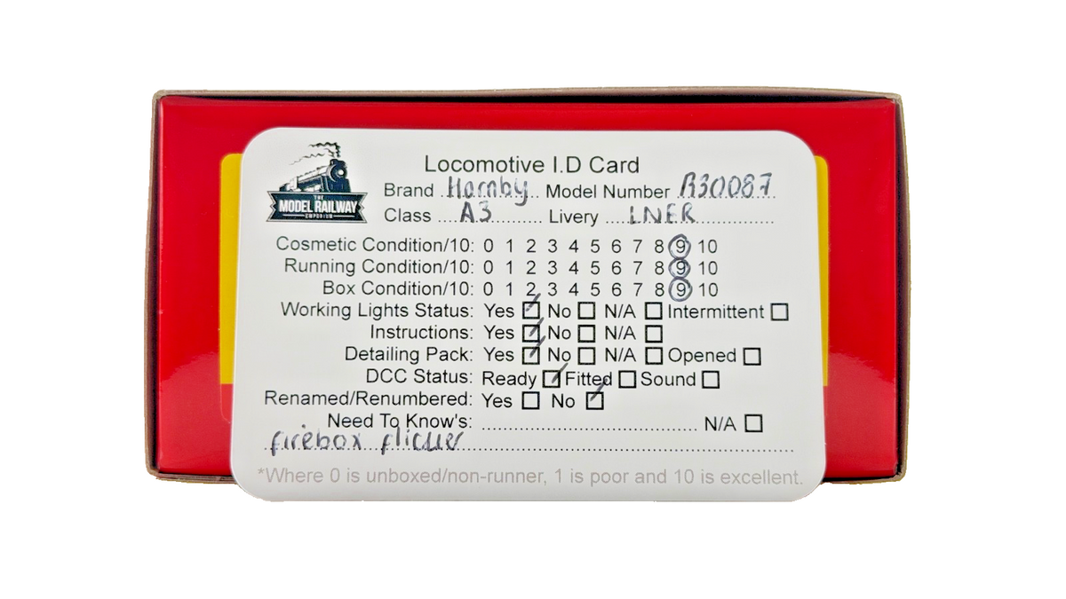 HORNBY OO GAUGE - R30087 - LNER BLACK CLASS A3 LOCOMOTIVE 4-6-2 LEMBERG NO.45